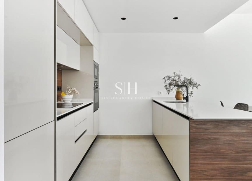 2 soveværelse Bungalow til salg i Torrevieja med swimmingpool - € 360.000 (Ref: 9144707)