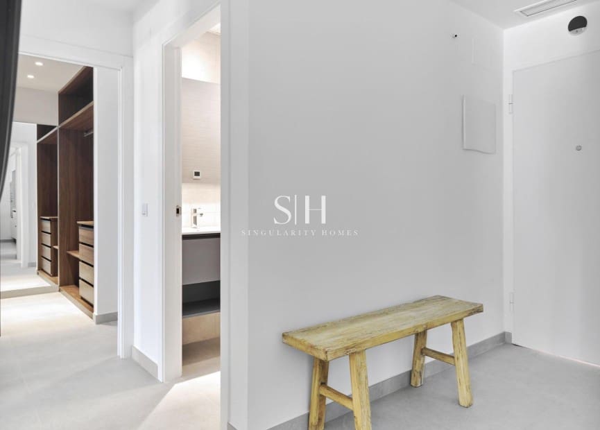 2 soveværelse Bungalow til salg i Torrevieja med swimmingpool - € 360.000 (Ref: 9144707)