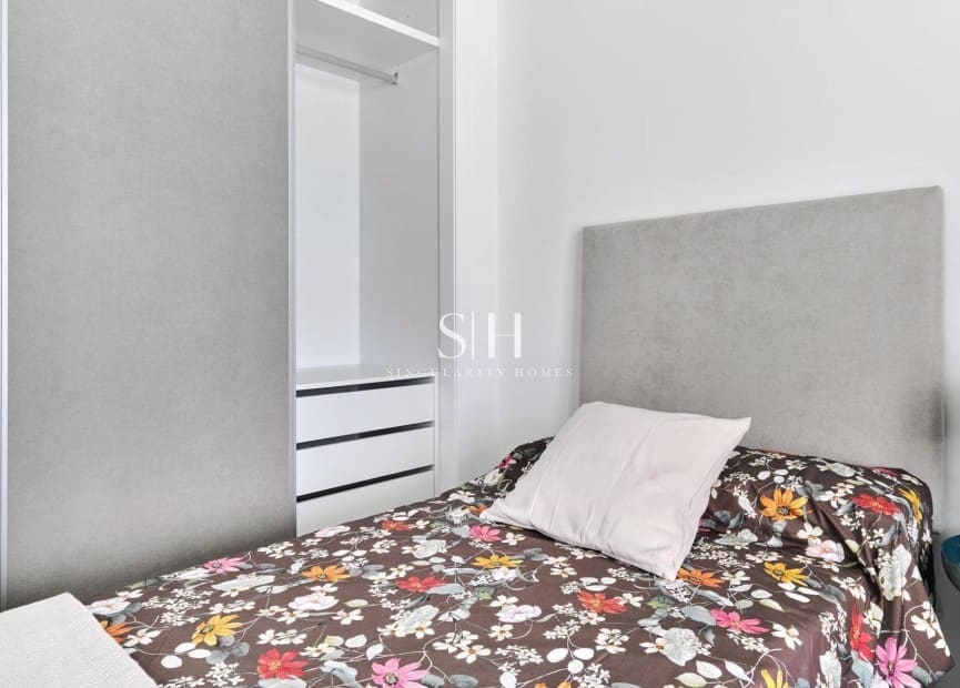 2 soveværelse Bungalow til salg i Torrevieja med swimmingpool - € 360.000 (Ref: 9144707)