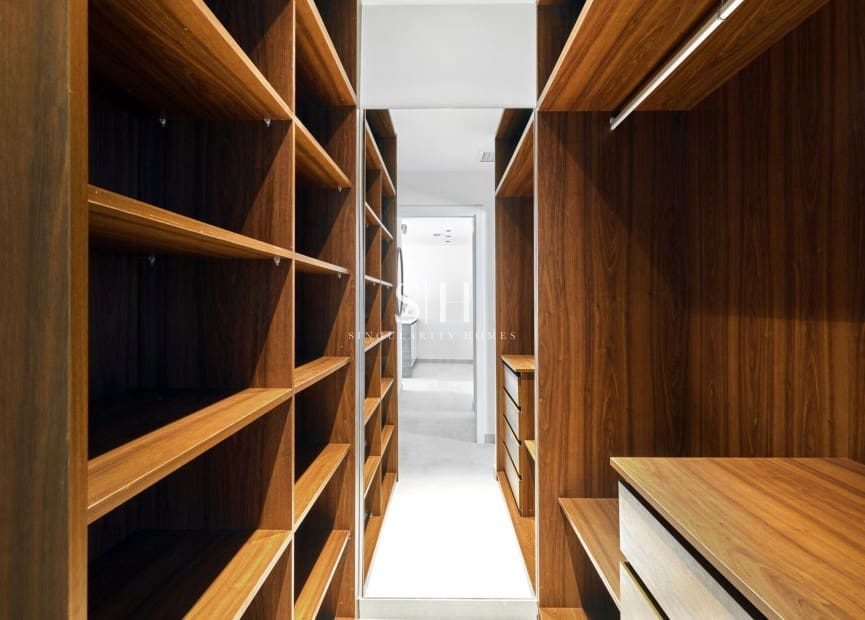 2 soveværelse Bungalow til salg i Torrevieja med swimmingpool - € 360.000 (Ref: 9144707)