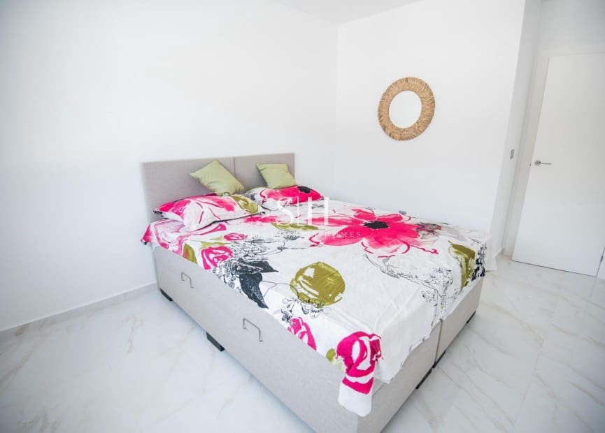 3 soveværelse Villa til salg i Pinar de Campoverde med swimmingpool - € 422.500 (Ref: 9144709)