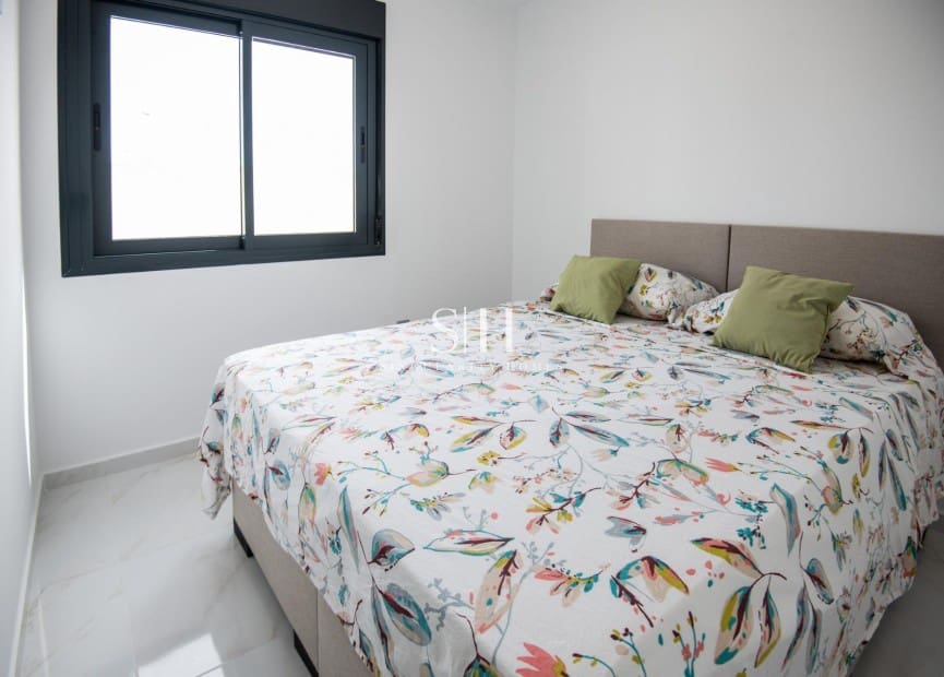 3 soveværelse Villa til salg i Pinar de Campoverde med swimmingpool - € 422.500 (Ref: 9144709)