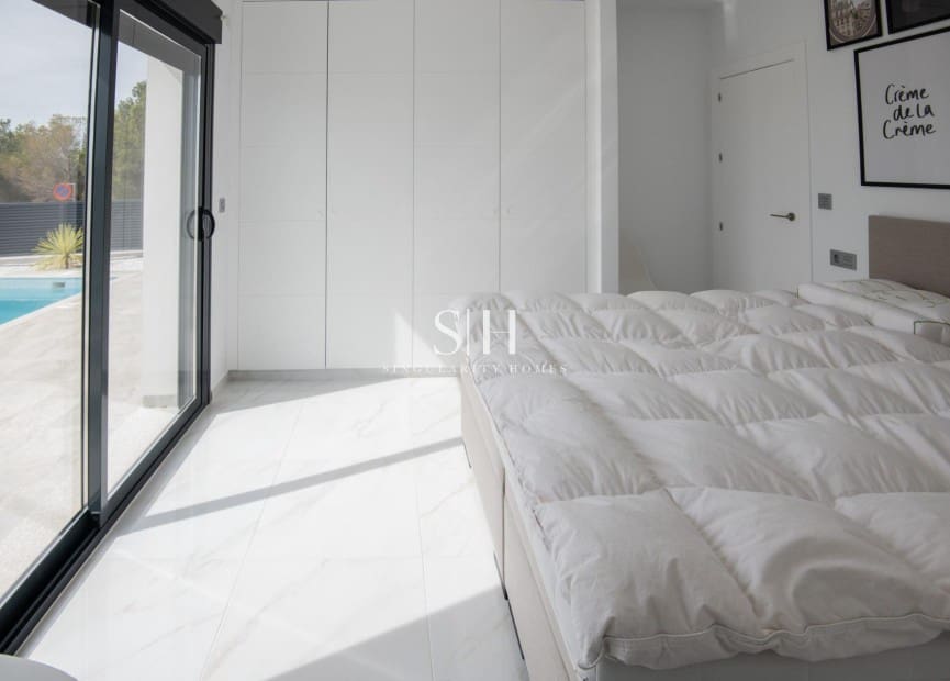 3 soveværelse Villa til salg i Pinar de Campoverde med swimmingpool - € 422.500 (Ref: 9144709)