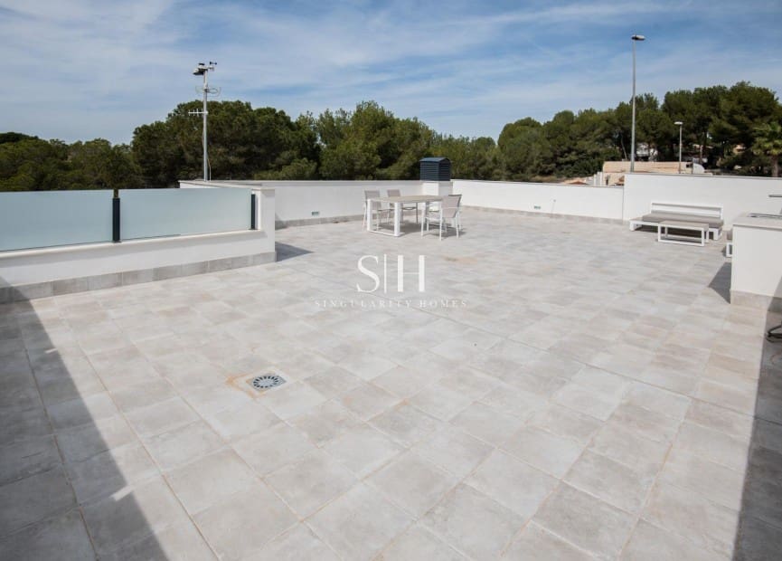 3 soveværelse Villa til salg i Pinar de Campoverde med swimmingpool - € 422.500 (Ref: 9144709)