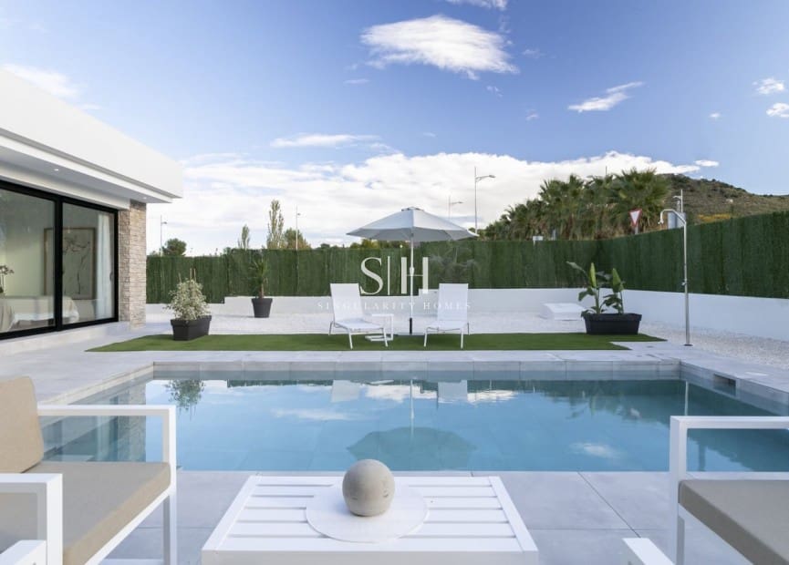 3 soveværelse Villa til salg i Calasparra med swimmingpool - € 345.000 (Ref: 9144716)