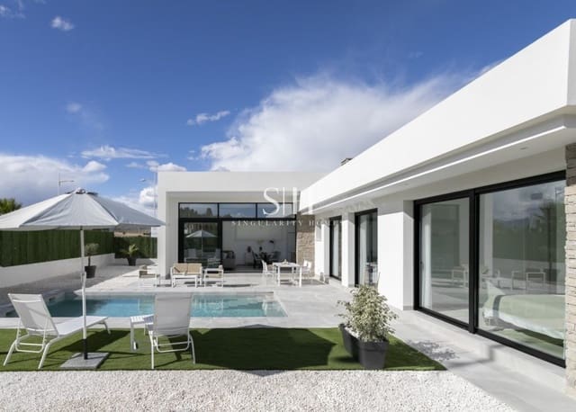 3 soveværelse Villa til salg i Calasparra med swimmingpool - € 345.000 (Ref: 9144716)