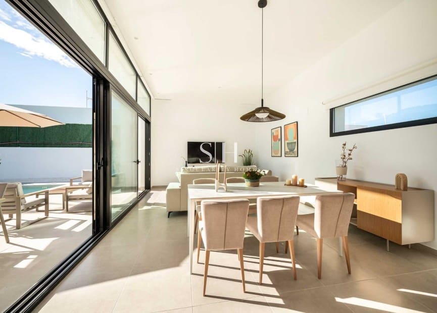 3 makuuhuone Huvila myytävänä paikassa Calasparra mukana uima-altaan - 349 000 € (Ref: 9144716)