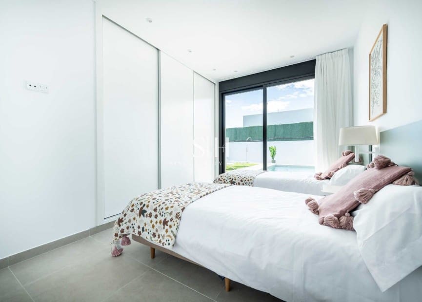 3 makuuhuone Huvila myytävänä paikassa Calasparra mukana uima-altaan - 349 000 € (Ref: 9144716)