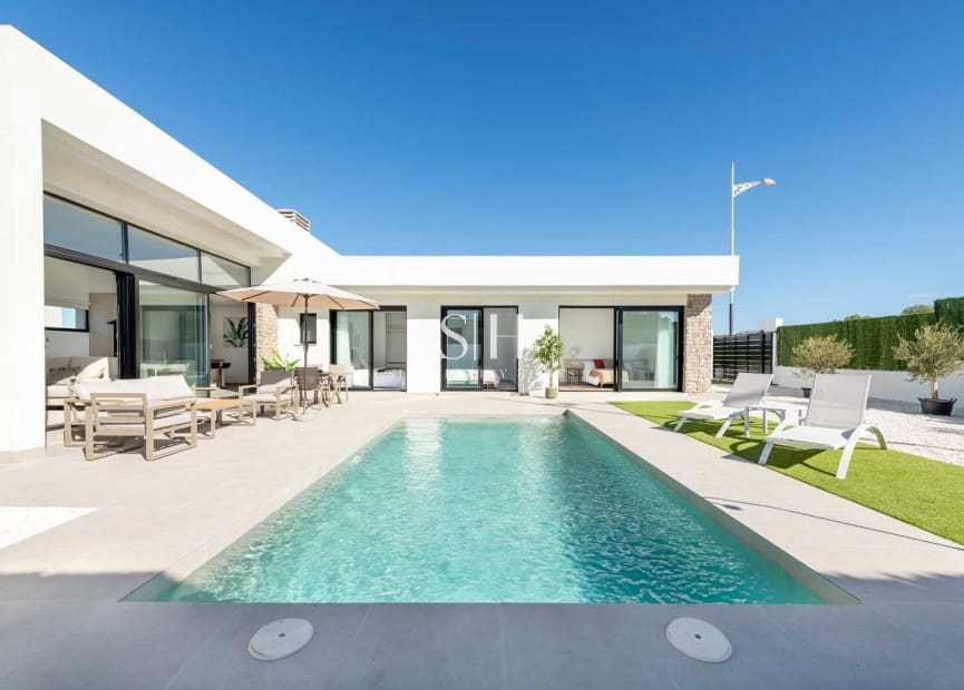 3 makuuhuone Huvila myytävänä paikassa Calasparra mukana uima-altaan - 349 000 € (Ref: 9144716)