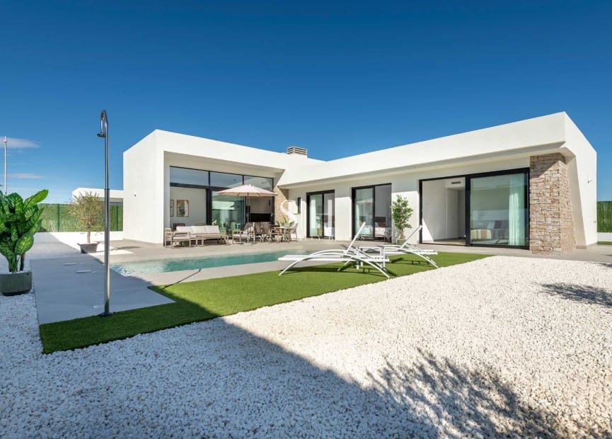 3 makuuhuone Huvila myytävänä paikassa Calasparra mukana uima-altaan - 349 000 € (Ref: 9144716)