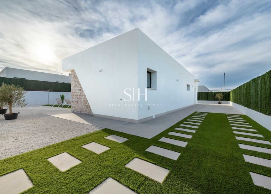 3 makuuhuone Huvila myytävänä paikassa Calasparra mukana uima-altaan - 349 000 € (Ref: 9144716)