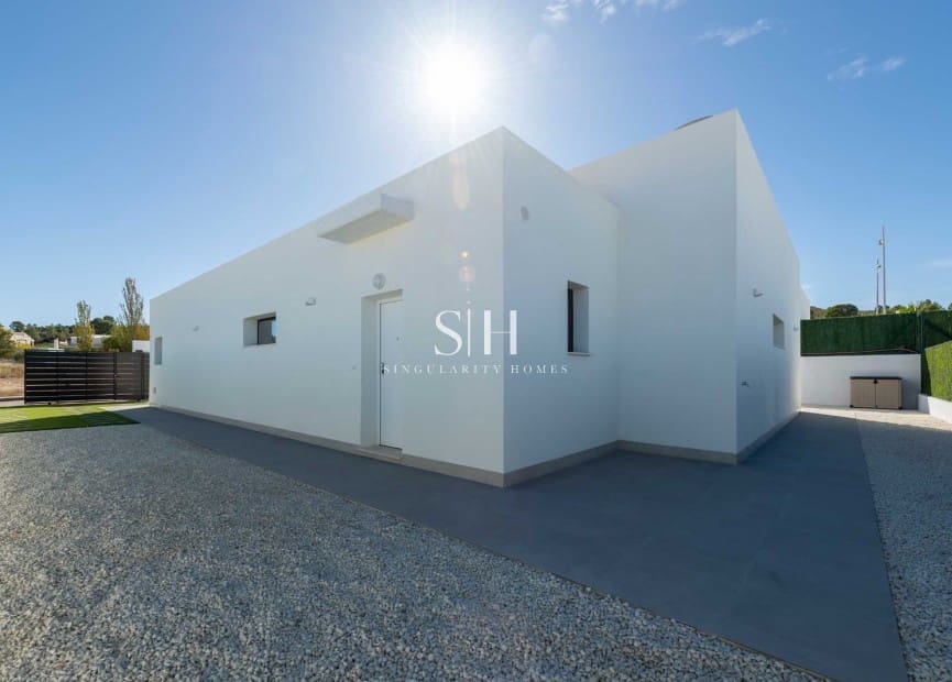 3 makuuhuone Huvila myytävänä paikassa Calasparra mukana uima-altaan - 349 000 € (Ref: 9144716)