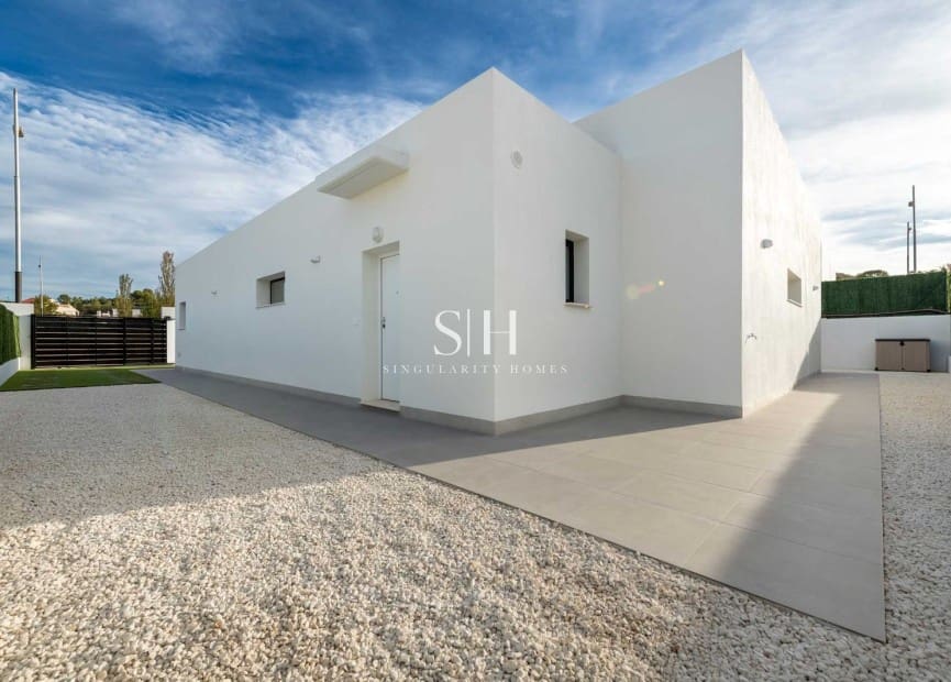 3 makuuhuone Huvila myytävänä paikassa Calasparra mukana uima-altaan - 349 000 € (Ref: 9144716)