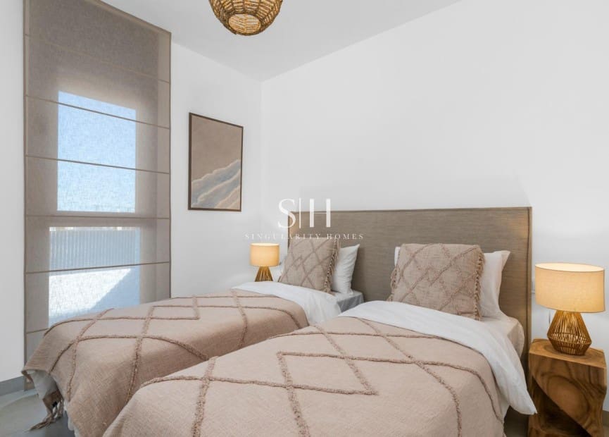 2 soveværelse Lejlighed til salg i Mar de Cristal med swimmingpool - € 325.000 (Ref: 9144722)