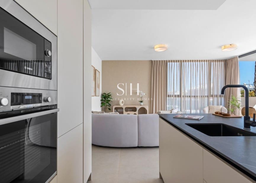 2 soveværelse Lejlighed til salg i Mar de Cristal med swimmingpool - € 325.000 (Ref: 9144722)