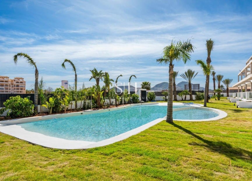 2 soveværelse Lejlighed til salg i Mar de Cristal med swimmingpool - € 325.000 (Ref: 9144722)