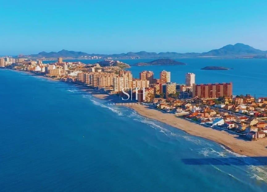 3 makuuhuone Huoneisto myytävänä paikassa La Manga del Mar Menor mukana uima-altaan - 254 000 € (Ref: 9144723)