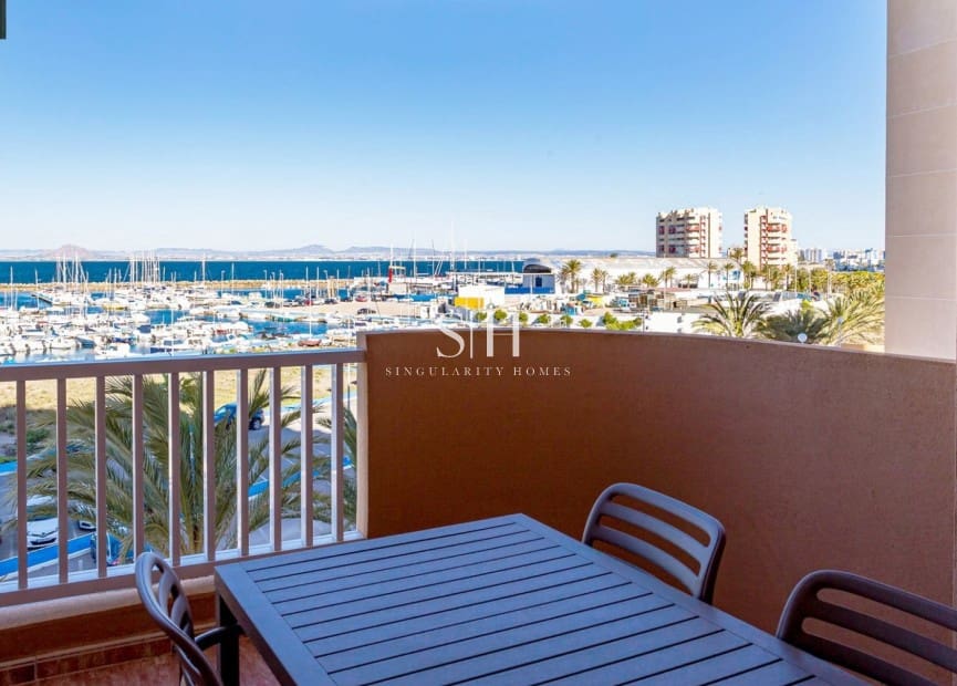 3 makuuhuone Huoneisto myytävänä paikassa La Manga del Mar Menor mukana uima-altaan - 254 000 € (Ref: 9144723)