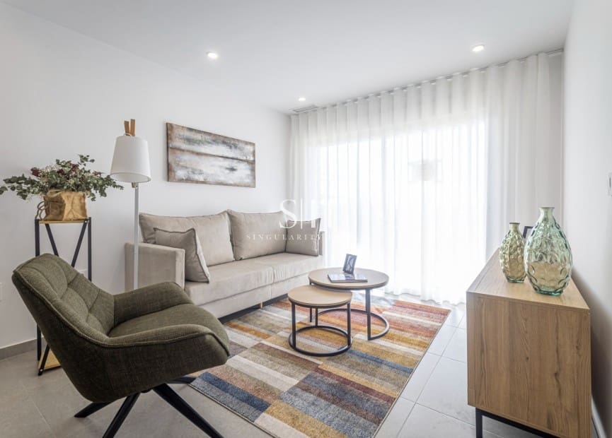 3 makuuhuone Huoneisto myytävänä paikassa La Manga del Mar Menor mukana uima-altaan - 254 000 € (Ref: 9144723)