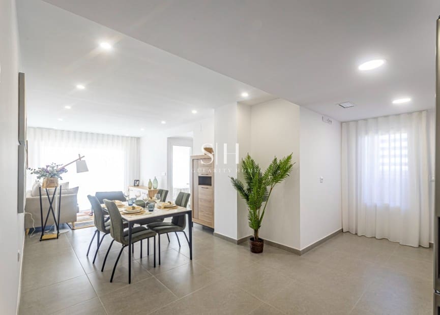 3 makuuhuone Huoneisto myytävänä paikassa La Manga del Mar Menor mukana uima-altaan - 254 000 € (Ref: 9144723)