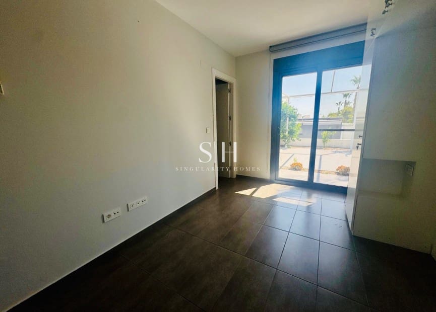 2 bedroom Villa for sale in Algorfa with pool - € 299,000 (Ref: 9147718)