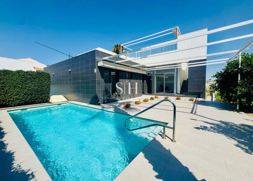 2 bedroom Villa for sale in Algorfa with pool - € 299,000 (Ref: 9147718)