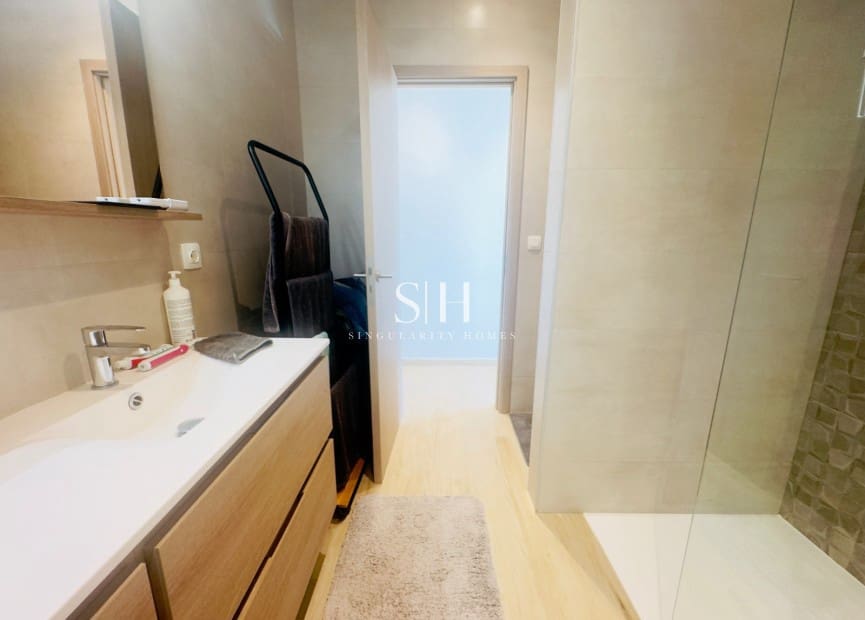 4 slaapkamer Villa te koop in Torrevieja met zwembad garage - € 780.000 (Ref: 9148048)