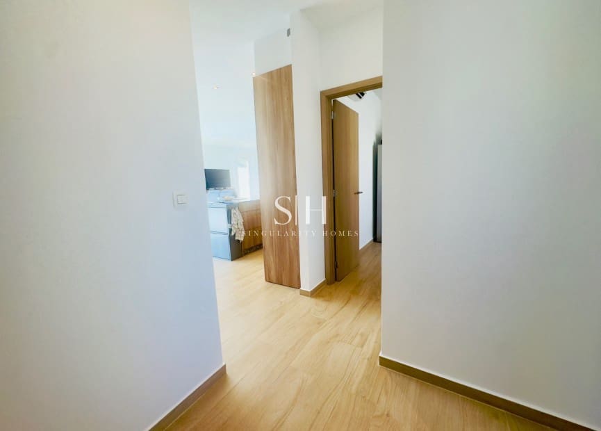 4 slaapkamer Villa te koop in Torrevieja met zwembad garage - € 780.000 (Ref: 9148048)