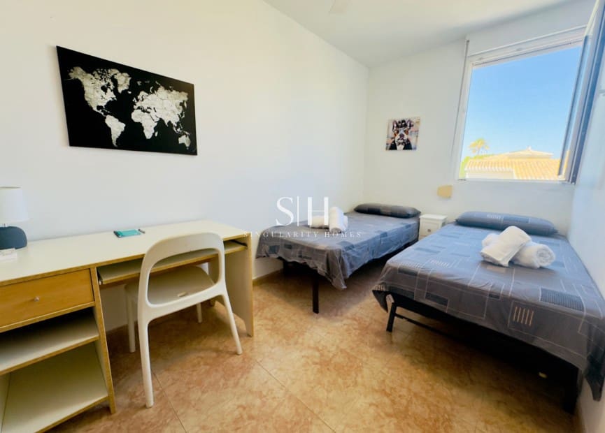 4 soveværelse Lejlighed til salg i La Zenia med swimmingpool - € 312.000 (Ref: 9158192)