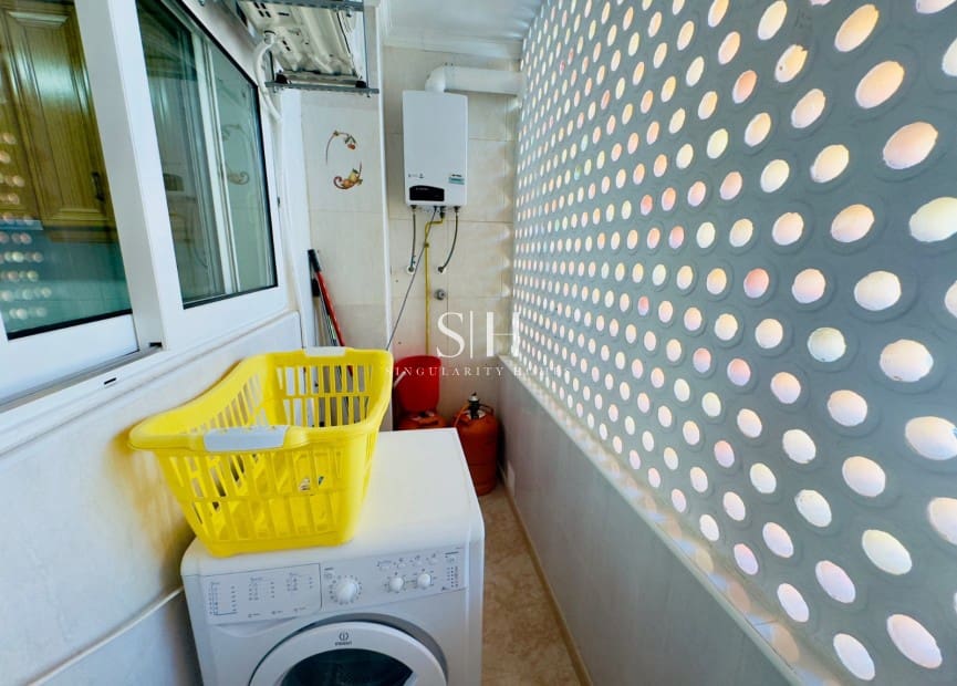 4 soveværelse Lejlighed til salg i La Zenia med swimmingpool - € 312.000 (Ref: 9158192)