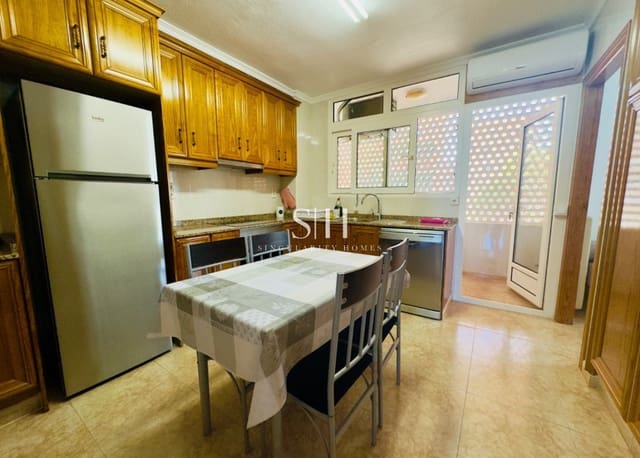 4 soveværelse Lejlighed til salg i La Zenia, Orihuela med swimmingpool - € 312.000 (Ref: 9158192)