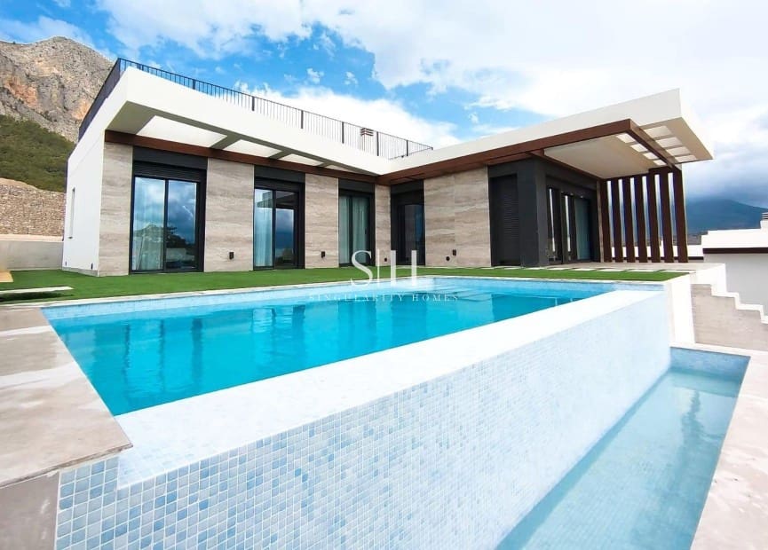 3 bedroom Villa for sale in Polop - € 540,000 (Ref: 9159149)