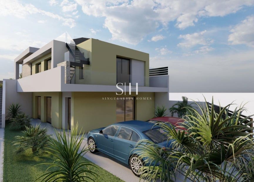 Chalet de 3 habitaciones en Los Balcones en venta con piscina - 700.000 € (Ref: 9159159)