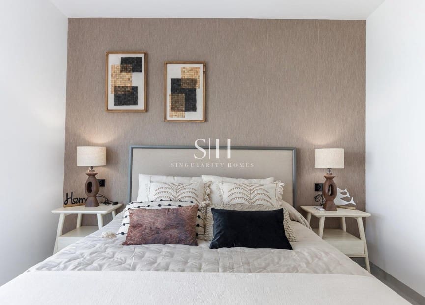 Chalet de 3 habitaciones en Los Balcones en venta con piscina - 700.000 € (Ref: 9159159)