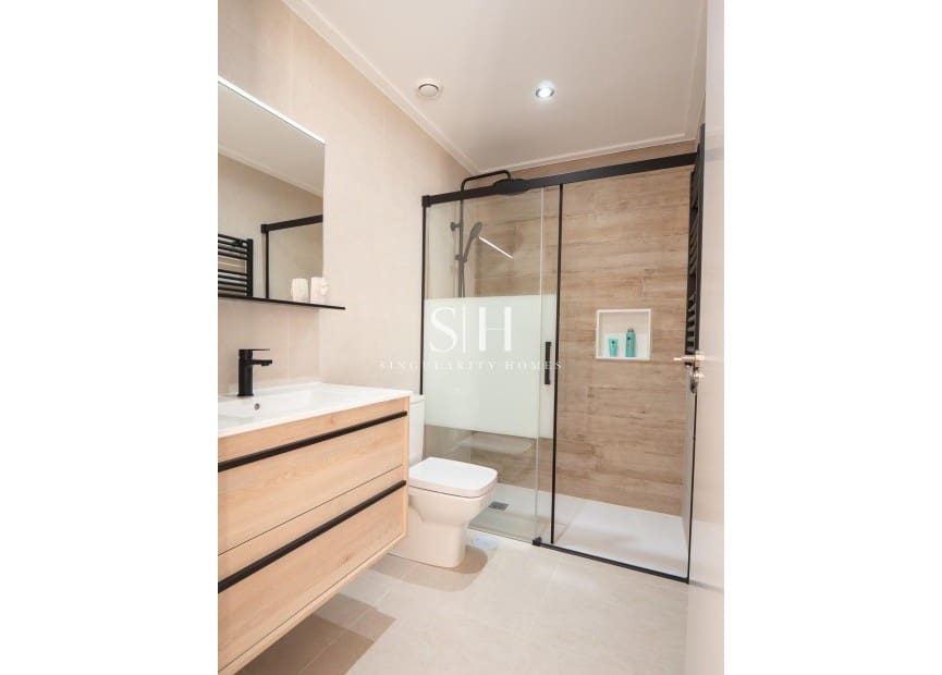 3 bedroom Villa for sale in San Fulgencio with pool - € 397,500 (Ref: 9159164)