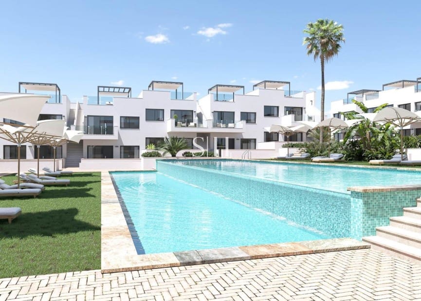 3 Zimmer Bungalow zu verkaufen in Los Balcones mit Pool - 335.900 € (Ref: 9159171)