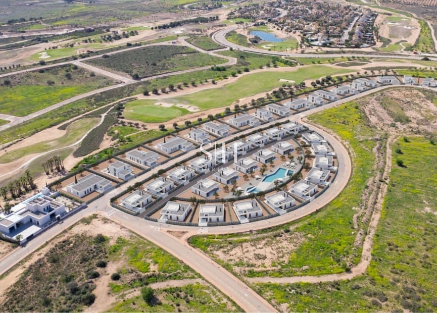 3 slaapkamer Villa te koop in Hacienda del Alamo met zwembad - € 335.000 (Ref: 9159173)