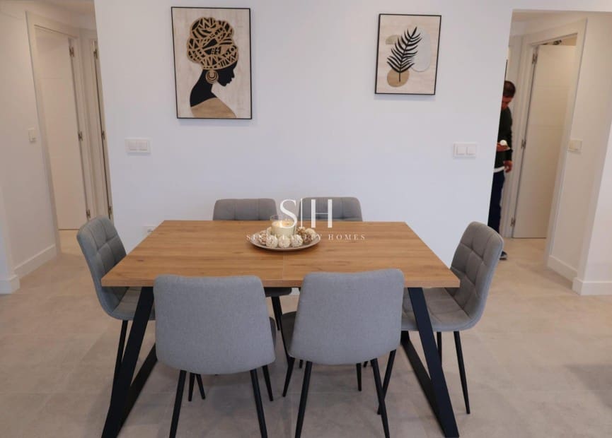 3 soveværelse Villa til salg i La Pinilla med swimmingpool - € 257.464 (Ref: 9159178)