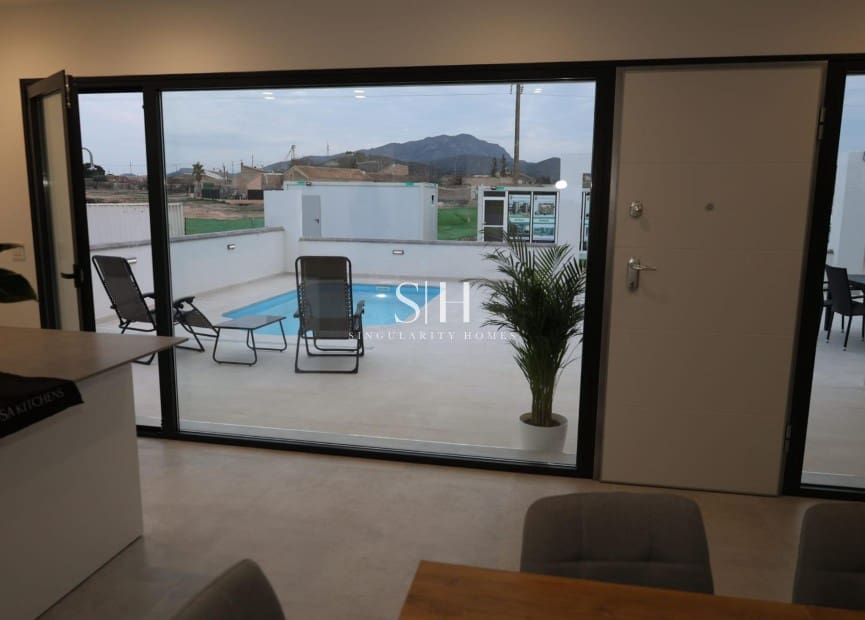 3 soveværelse Villa til salg i La Pinilla med swimmingpool - € 257.464 (Ref: 9159178)