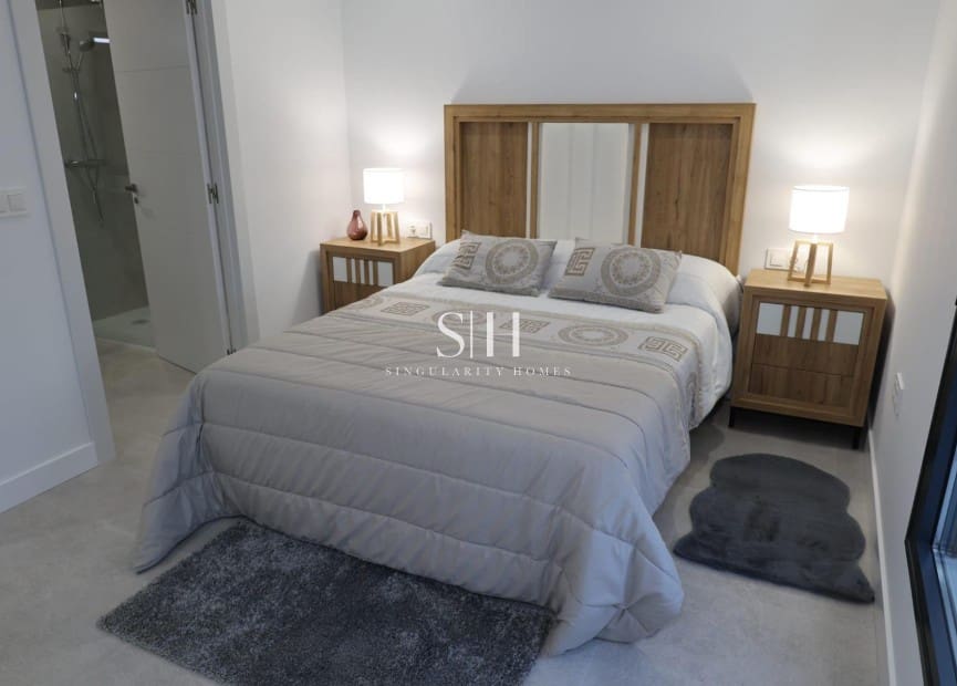 3 soveværelse Villa til salg i La Pinilla med swimmingpool - € 257.464 (Ref: 9159178)