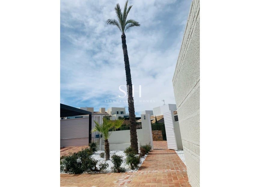 2 soveværelse Byhus til salg i Sucina med swimmingpool - € 298.000 (Ref: 9159190)