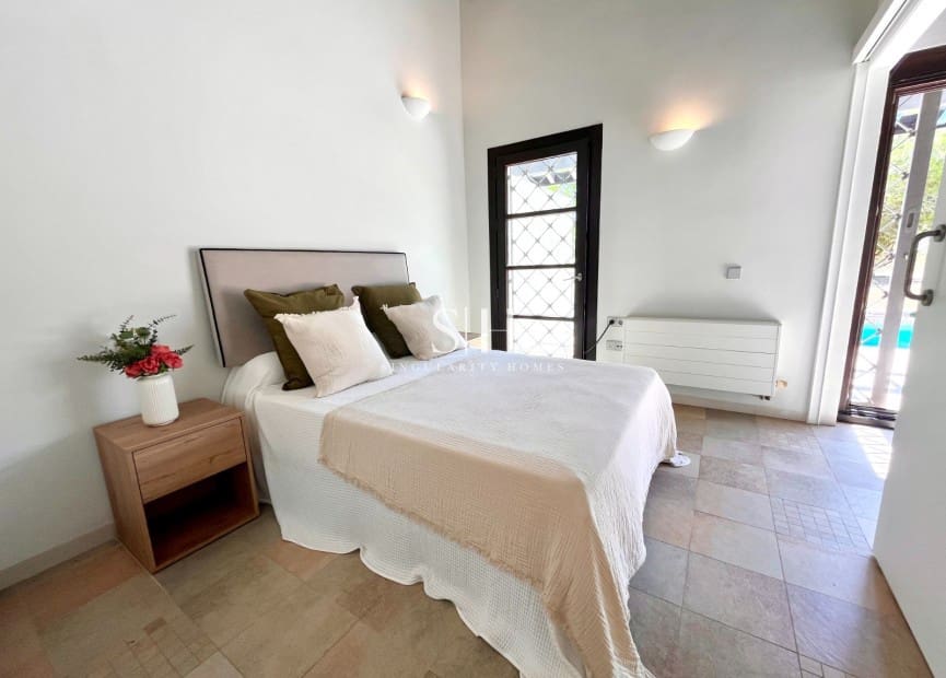 2 Zimmer Haus zu verkaufen in Sucina mit Pool - 298.000 € (Ref: 9159190)