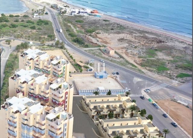 2 slaapkamer Huis te koop in La Manga del Mar Menor met zwembad - € 260.560 (Ref: 9159193)