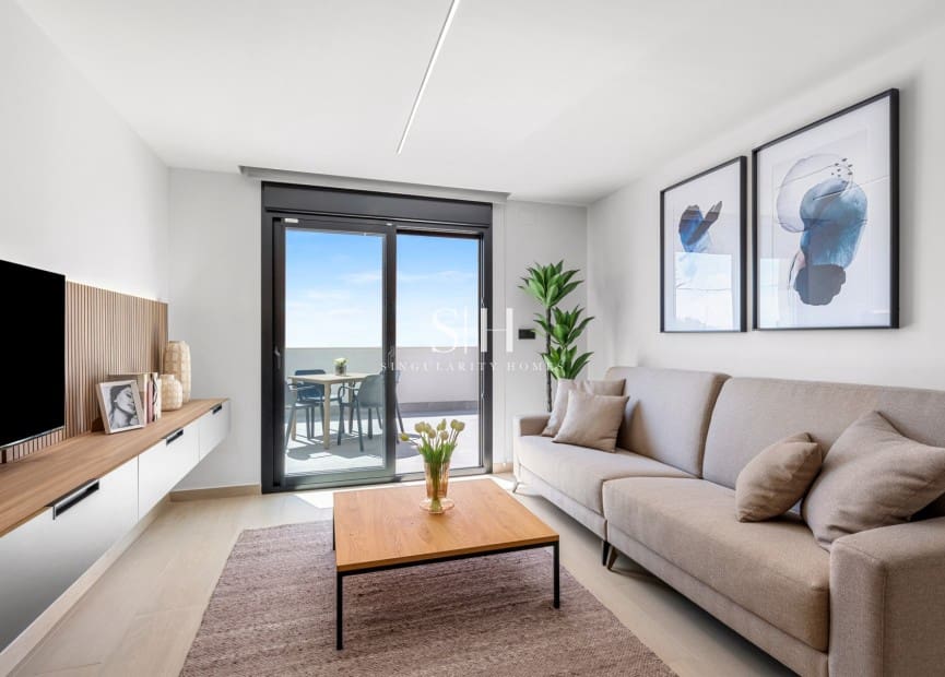 2 Zimmer Apartment zu verkaufen in El Raso mit Pool - 222.000 € (Ref: 9159197)