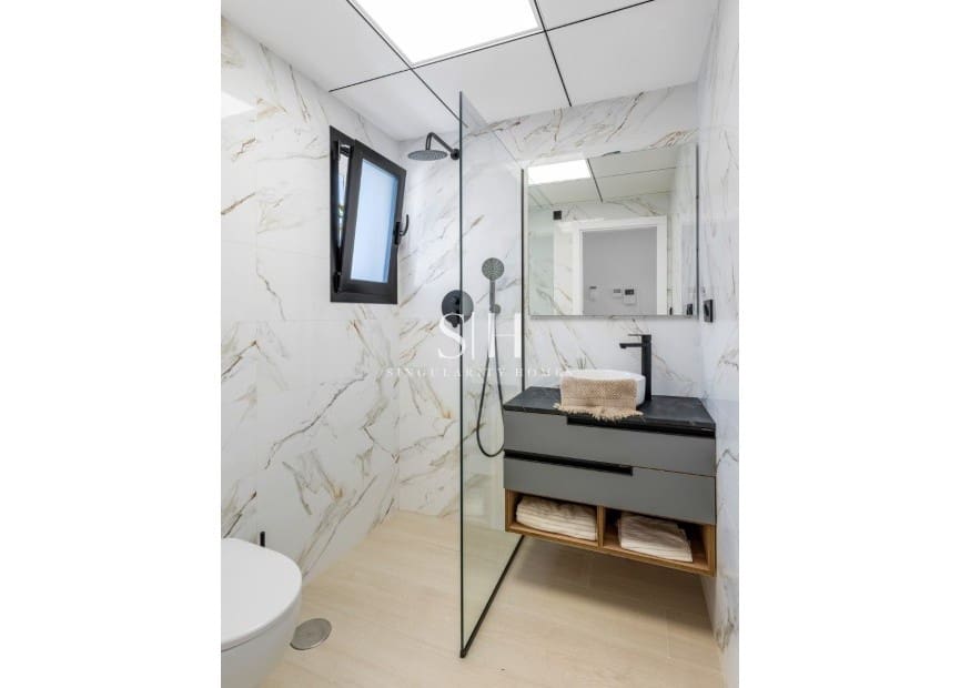 2 Zimmer Apartment zu verkaufen in El Raso mit Pool - 222.000 € (Ref: 9159197)