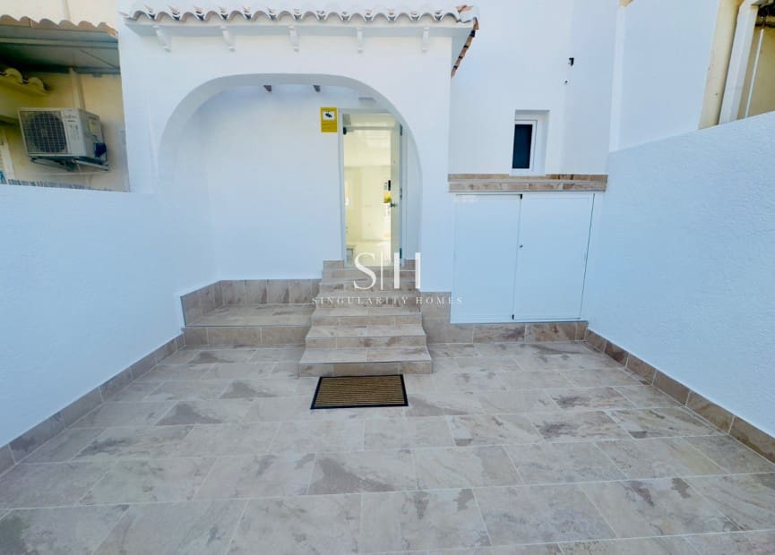 3 soveværelse Byhus til salg i Los Balcones med swimmingpool - € 229.000 (Ref: 9164559)