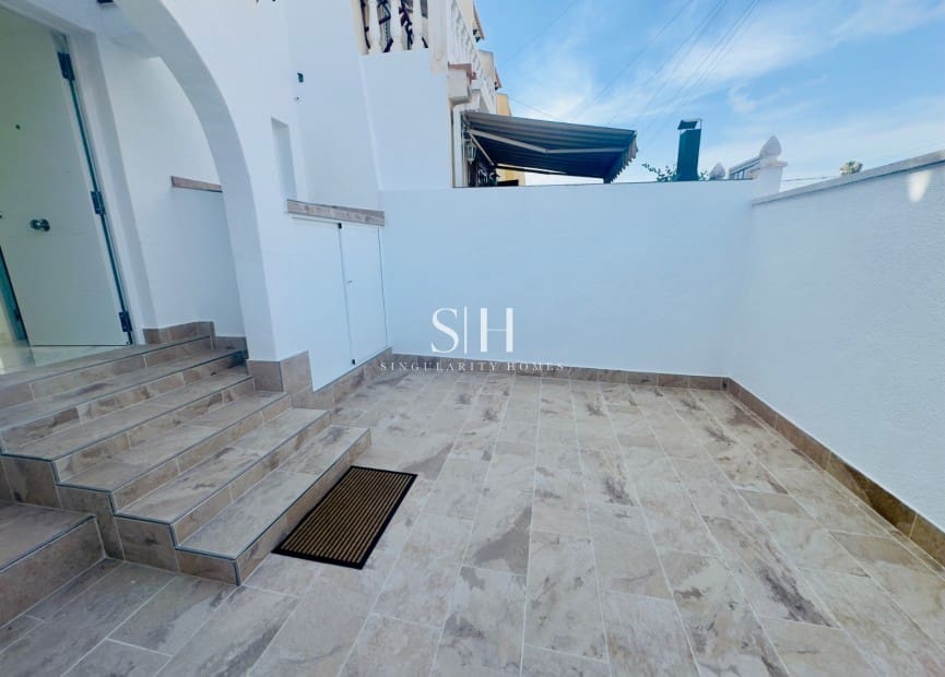 3 soveværelse Byhus til salg i Los Balcones med swimmingpool - € 229.000 (Ref: 9164559)