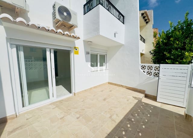 3 bedroom Townhouse for sale in Los Balcones with pool - € 229,000 (Ref: 9164559)