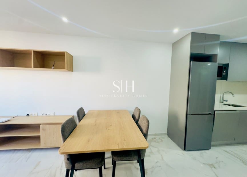 2 slaapkamer Appartement te koop in Torrevieja - € 239.000 (Ref: 9164560)