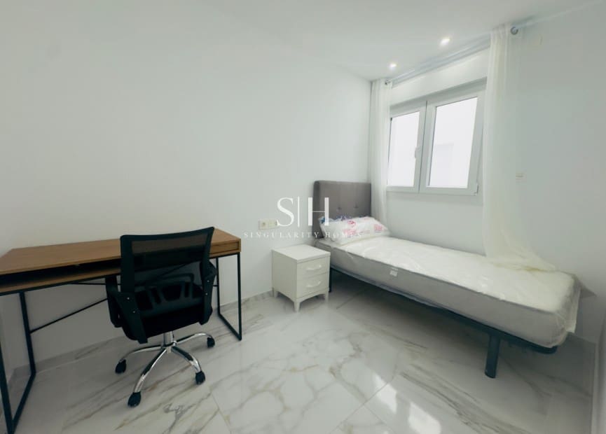 2 slaapkamer Appartement te koop in Torrevieja - € 239.000 (Ref: 9164560)